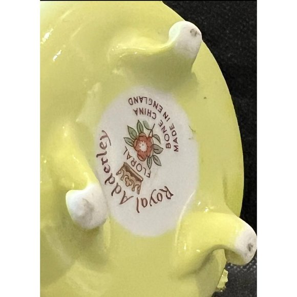 Royal Adderley England Floral Bone China Mini Flower Figurine Porcelain Bouquet - Picture 6 of 7